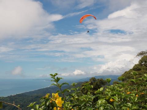 Dominical Paragliding Tour Costa Rica